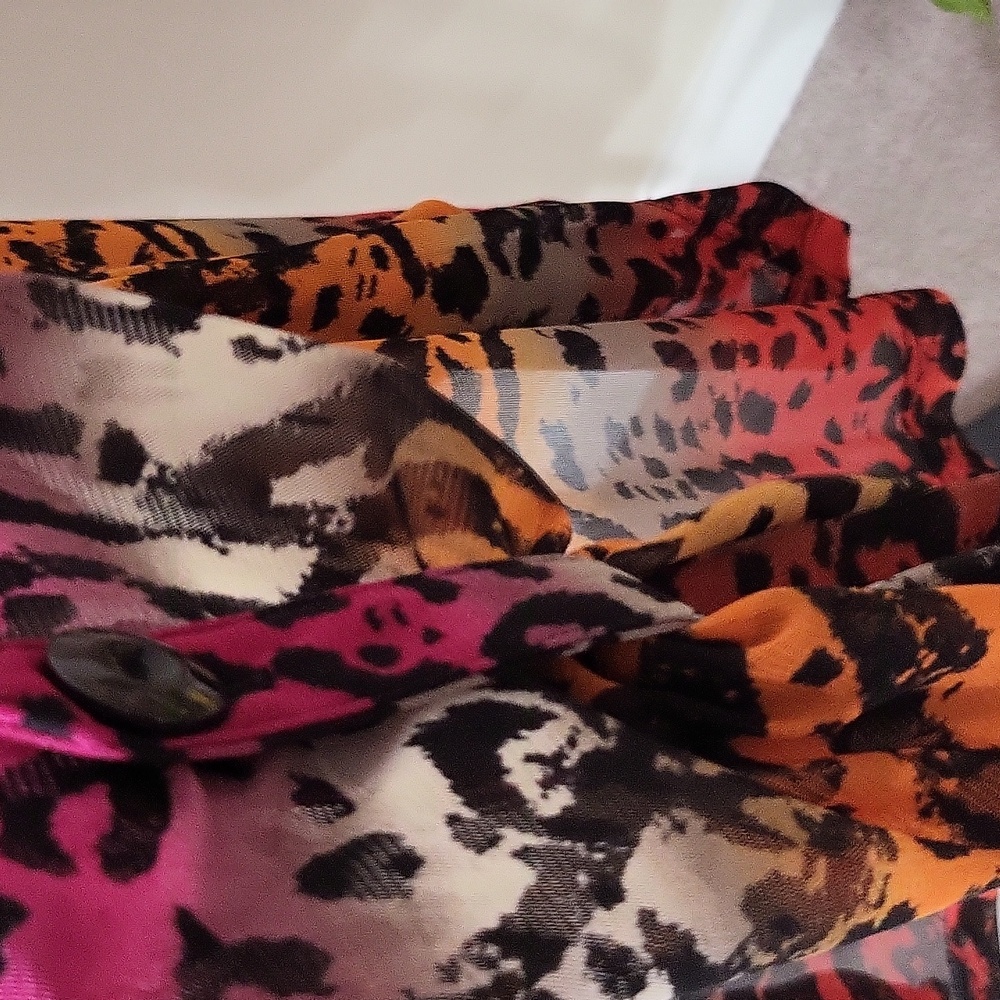 Multiples Top Ombre Animal Print Sheer Mesh Artsy Stretch, XL, Exellent conditio - Picture 4 of 6